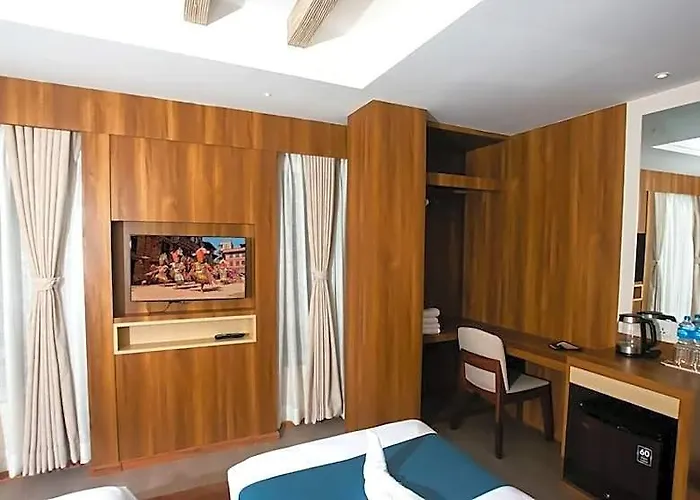 Maya Boutique 3*